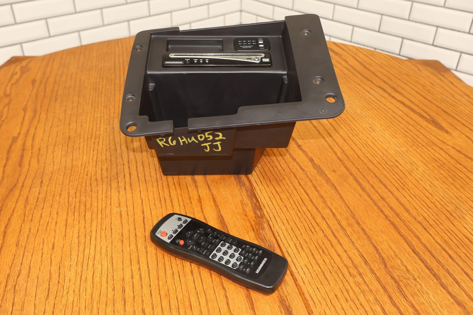 03-07 Hummer H2 Center Console Cubby Insert W/DVD Player (Black