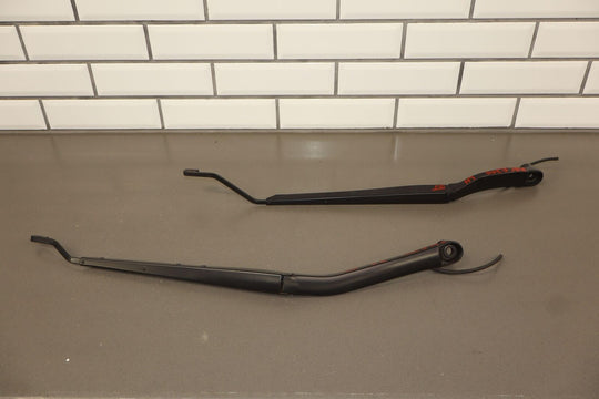 05-13 C6 Corvette Pair LH&RH Wiper Arms (No Blades) OEM