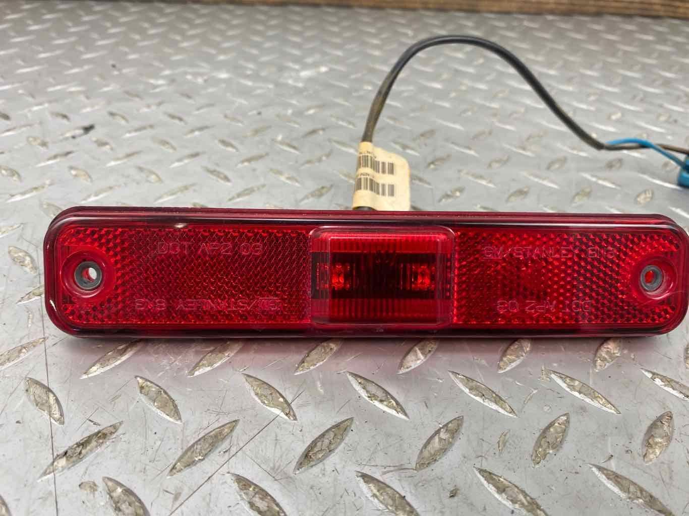 03-09 Hummer H2 Right RH Rear Red LED Side Marker Light/Lamp OEM TESTED