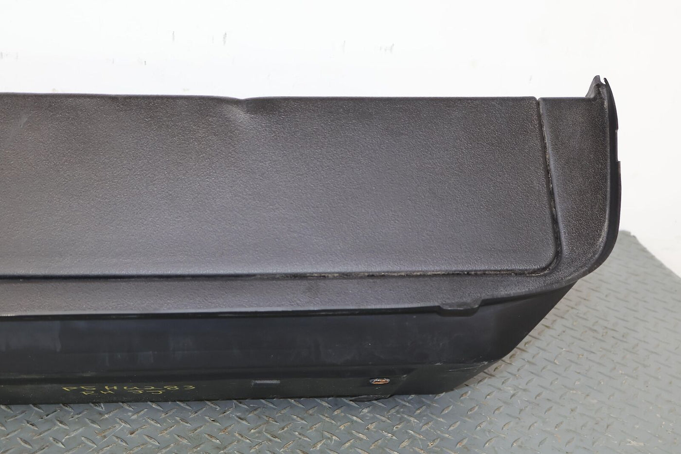 05-09 Hummer H2 SUT Rear Passenger Right RH Bed Side Trim Panel (Black) OEM