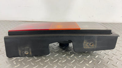 03-04 Hummer H2 Right Passenger Tail Light Tail Lamp (Body Mounted) OEM Tested