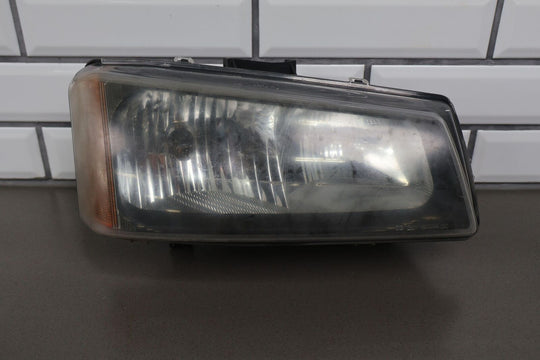 03-06 Chevy Silverado Pair LH&RH Front Headlights W/ Turn Signals (Hazy) Notes