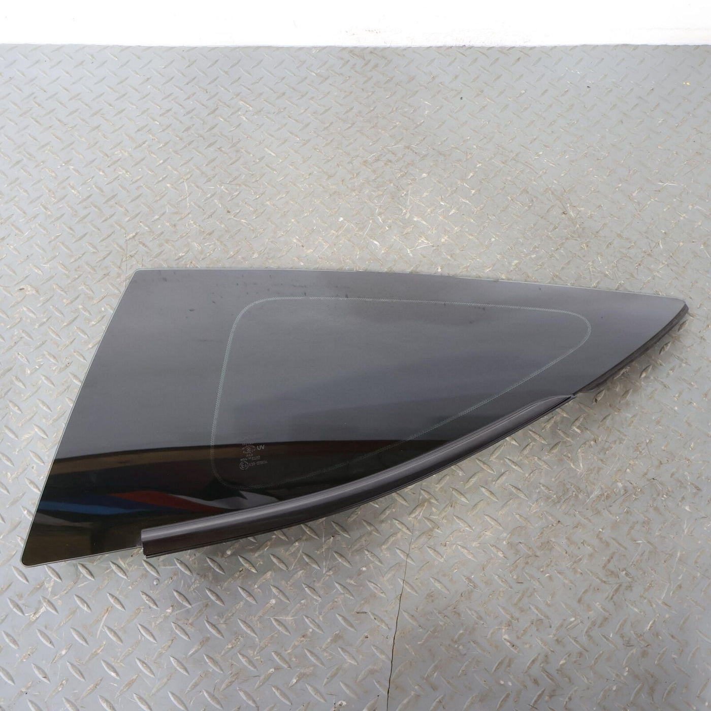 18-19 Lexus LC500 Rear Left LH Quarter Window Glass (Self Tint) Glass Only