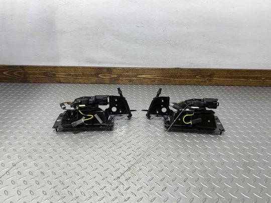 97-04 Chevy Corvette C5 Hatchback Pair LH & RH Hatchback Lid Latches