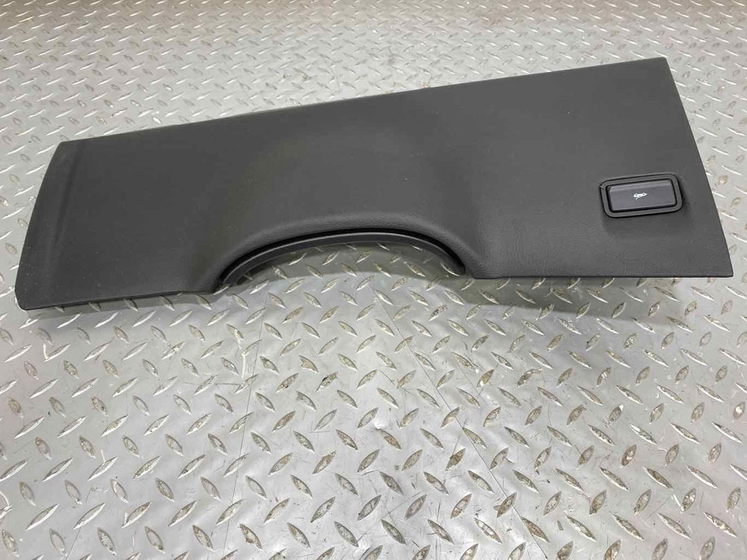 14-19 Corvette C7 Left LH Driver Knee Dash Pad Panel (Black 19I) See Notes