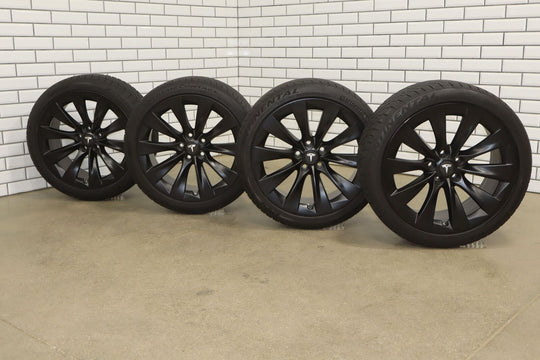 2012-2020 Tesla Model X OEM 20x9.5 Slipstream Wheel / Tire Set Powder Coated