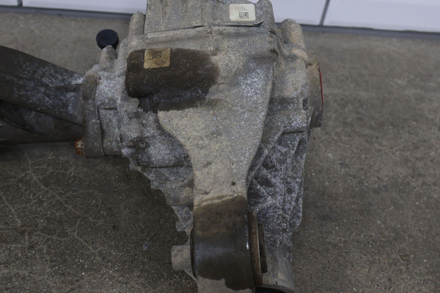 12-19 Jeep Grand Cherokee SRT8 Front Differential Carrier (3.70 Ratio) 81K Miles