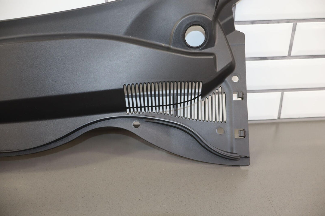 10-15 Chevy Camaro SS Center 2 Piece Cowl Vent Panel