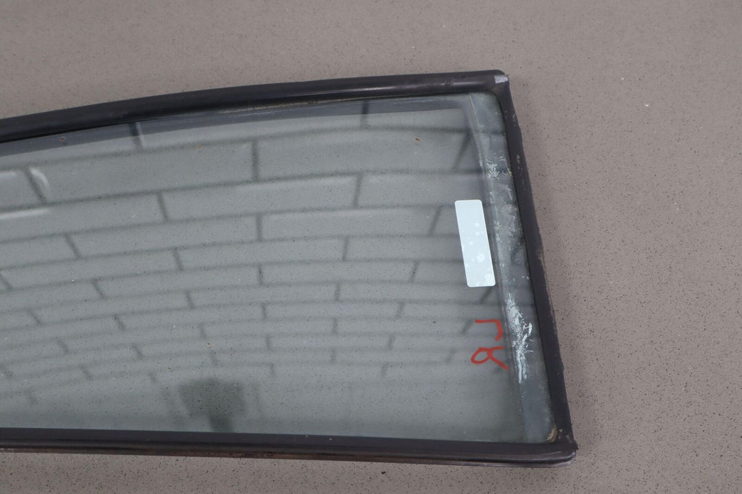 1991-1997 Toyota Land Cruiser Rear Left Vent Glass Window W/ Seal (See Photos)