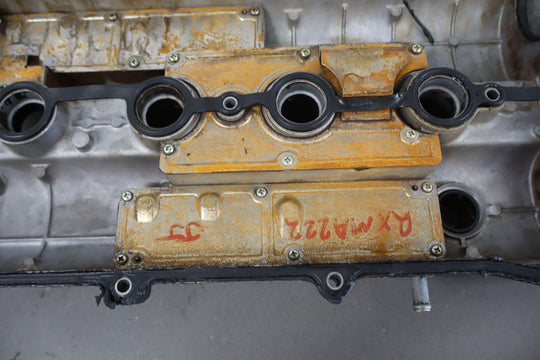 99-00 Mazda Miata NB 1.8L OEM Valve Cover