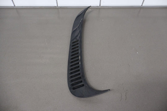 96-97 Lexus LX450 91-97 Land Cruiser Rear Right Quarter Window Exterior Trim