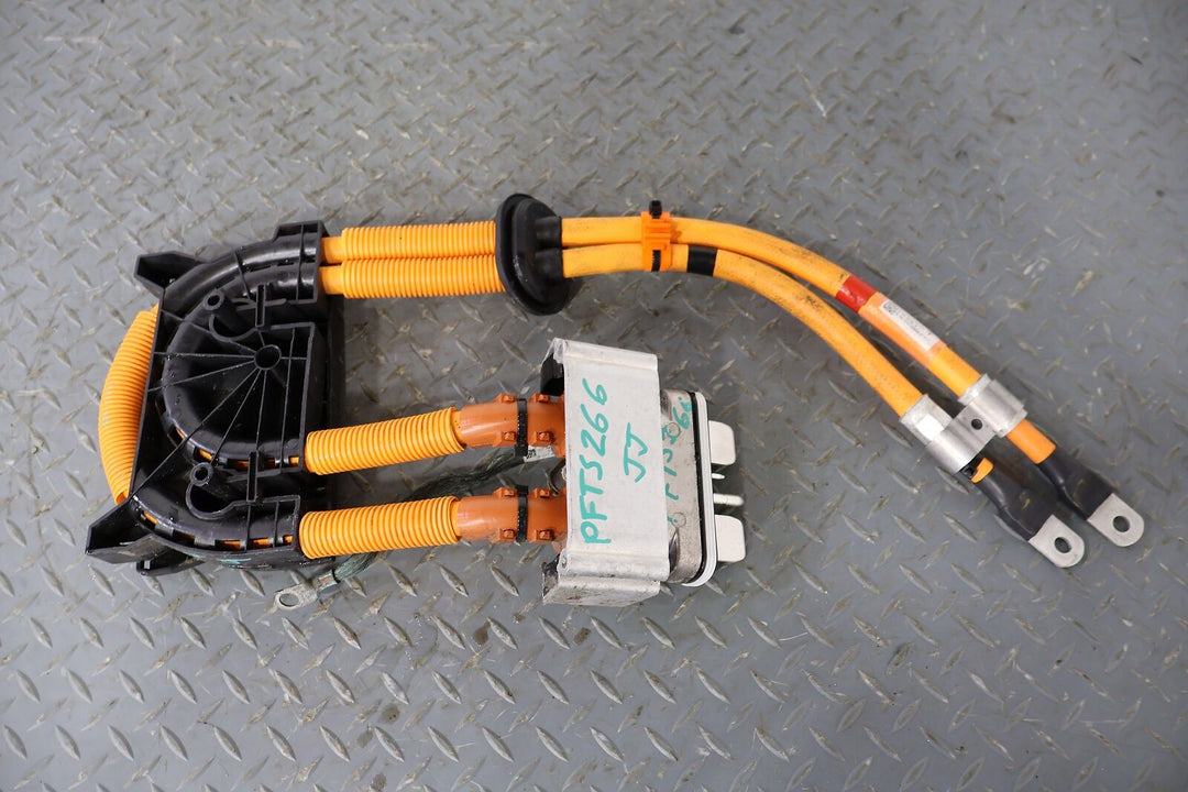 12-15 Tesla Model S Rear Battery Wiring Harness Connection (1022565-10-E)