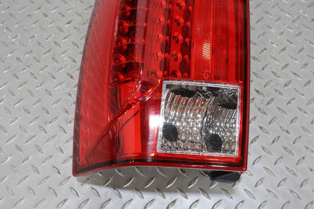 07-14 Cadillac Escalade Short WB Left LH Driver OEM Tail Light LED (Tested)