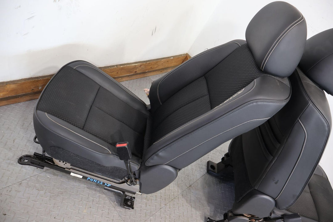 17-18 Nissan Titan XD Full Power Seat Set (Black) RH Front Blown Bag (Tested)