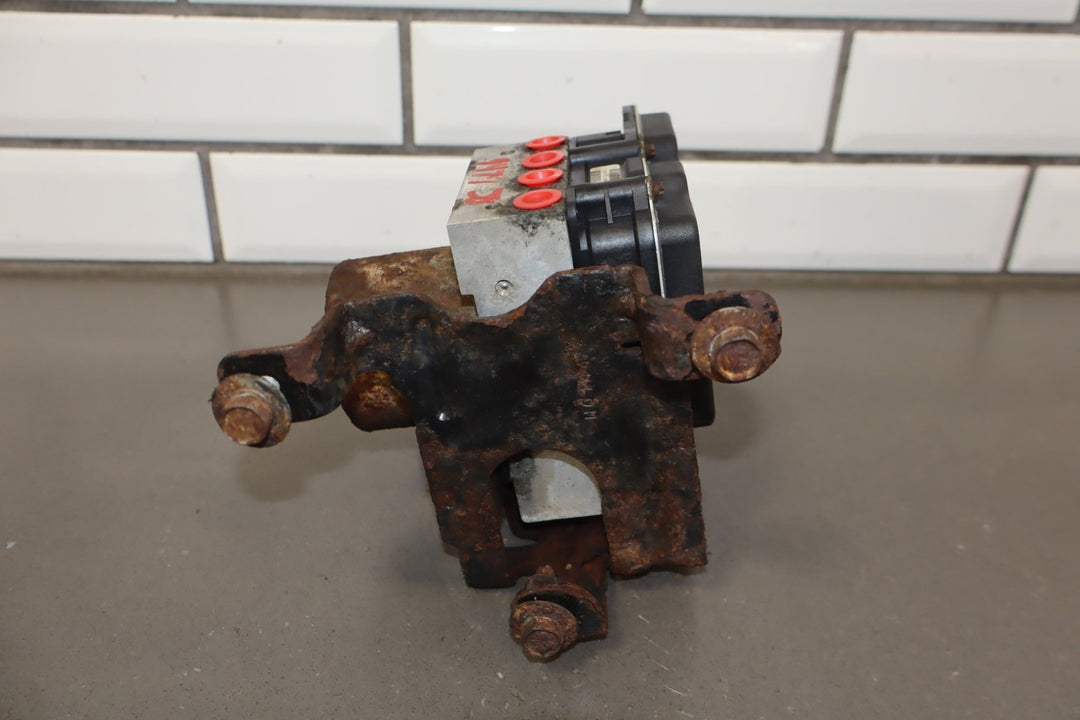 47330958