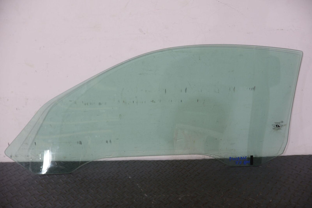 97-04 Chevy Corvette C5 Right RH Passenger Door Window Glass (Glass Only)