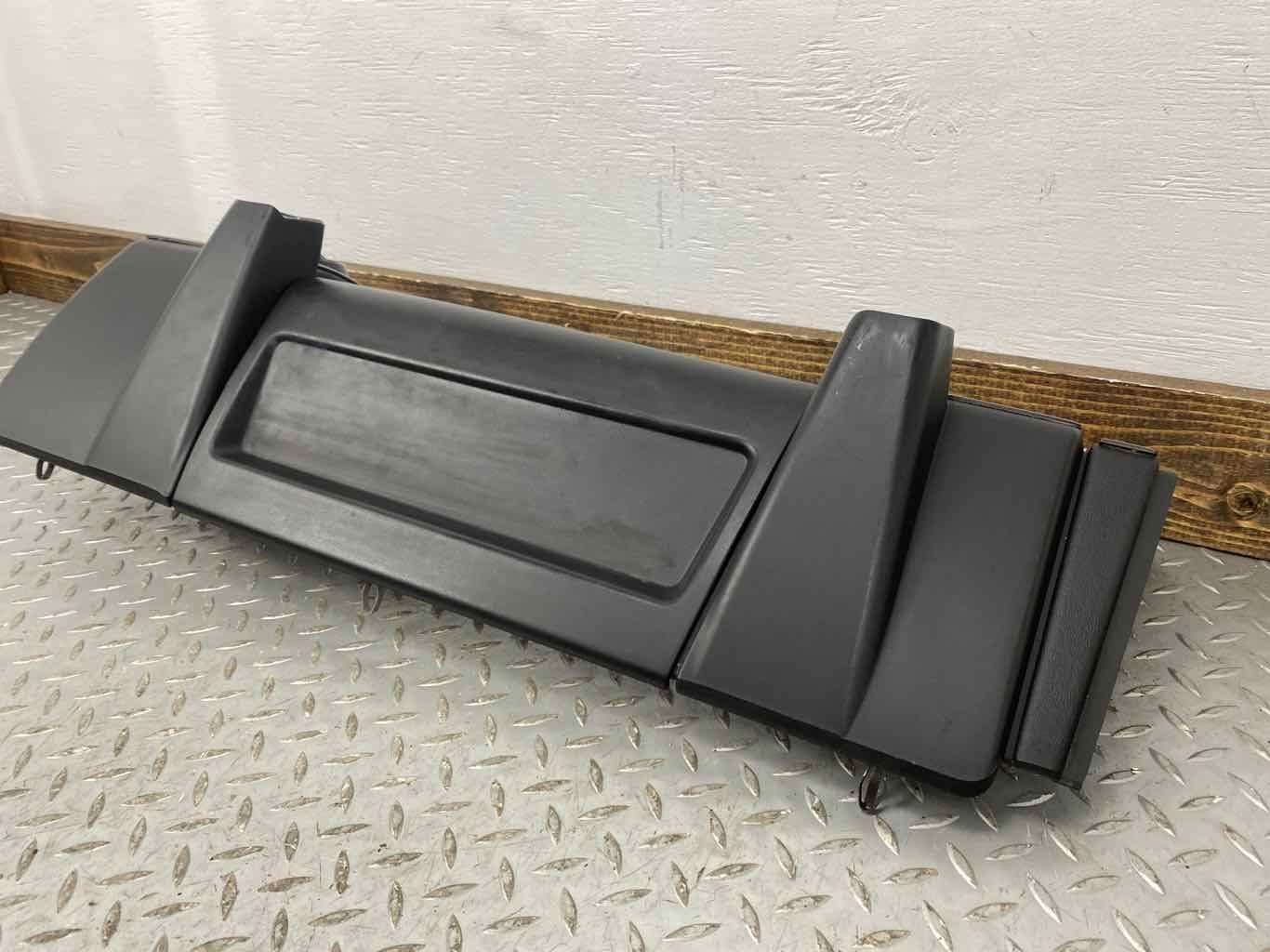 03-07 Hummer H2 Passenger Right RH Dash Mounted AC Vent (Black/Woodgrain) Notes