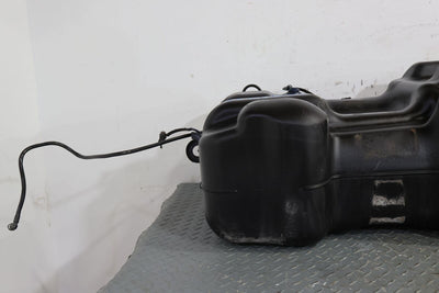 2003 Hummer H2 OEM Gasoline Fuel Tank W/Good Sealing Ring - No Fuel Pump