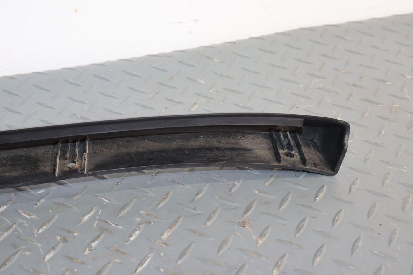 03-09 Hummer H2 Left LH Front Body Mounted Fender Flare (Textured Black) OEM