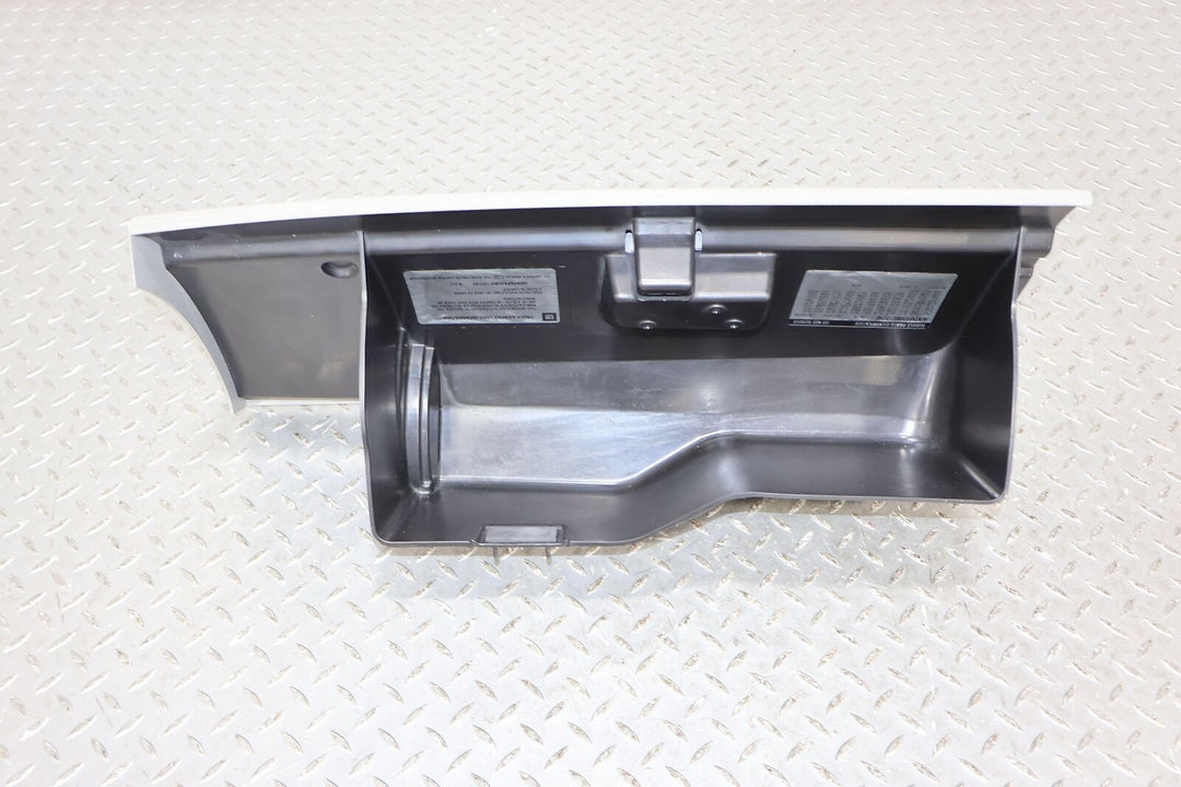 07-13 Silverado/Avalanche/Tahoe/Sierra/Yukon Interior Glove Box (Titanium 883)