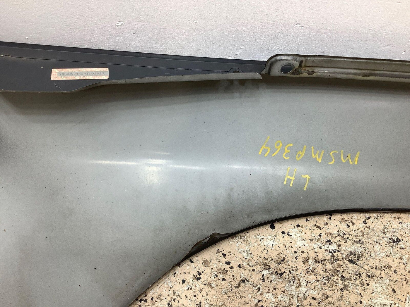 91-99 Mitsubishi 3000GT Driver Left Fender (Corse Gray Metallic) See Photos