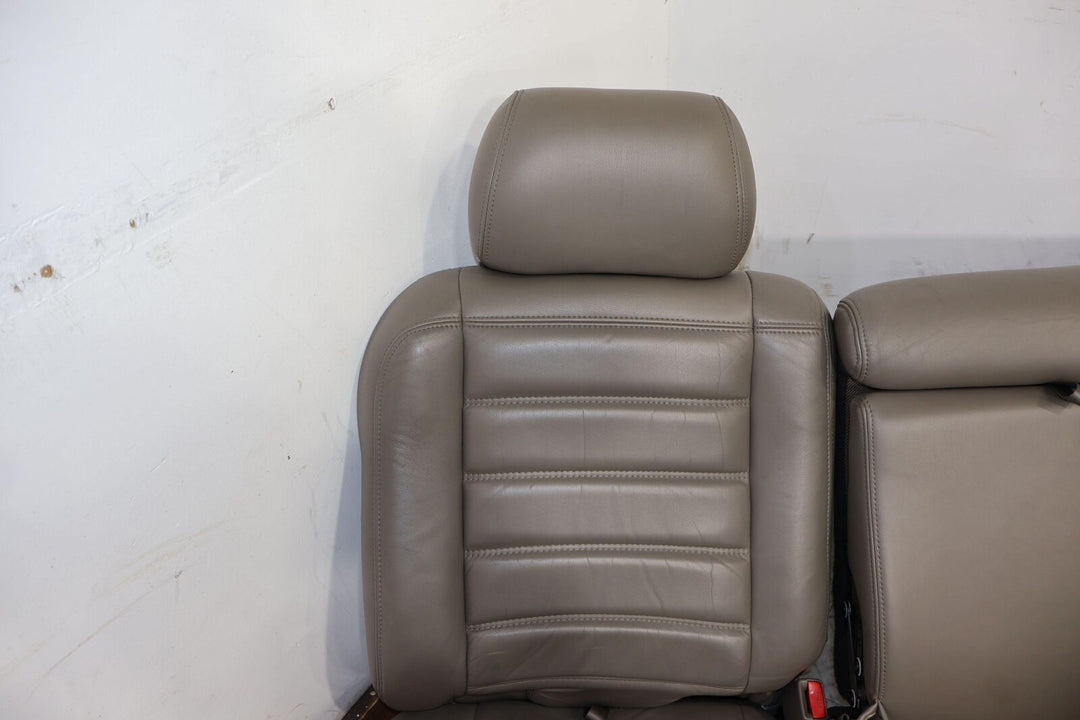 03-07 Hummer H2 2nd / Rear Row Leather Seat (Light Wheat 50i) SUV Only