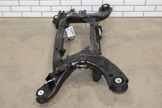 17-23 Dodge Challenger R/T Rear 6.4L Bare Undercarriage Crossmember (91K)