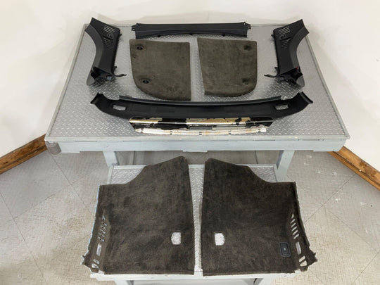 06-12 Bentley Flying Spur Rear Trunk Carpet&Plastic Cleanout (Beluga)Broken Tabs