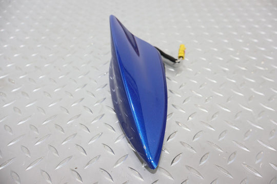 16-20 Chevy Camaro OEM Shark Fin Radio Antenna (Hyper Blue Metallic GD1)23269288