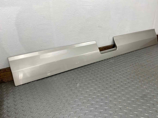 03-06 Cadillac Escalade Rear Exterior Lift Gate Moulding (Silver Birch 59U)