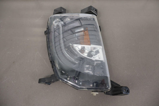 12-20 Tesla Model S Front Right RH Fog Light Lamp (6005914-00-F) Tested