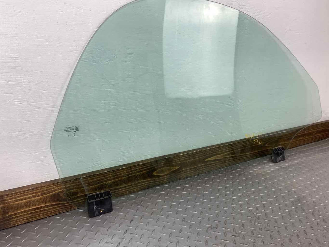 03-06 Chevy SSR Front Right RH Passenger Door Window Glass (Glass Only)