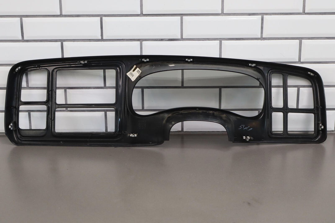 2003 GMC Sierra / Silverado GMT800 Radio / Speedometer Cluster Bezel (Pewter)