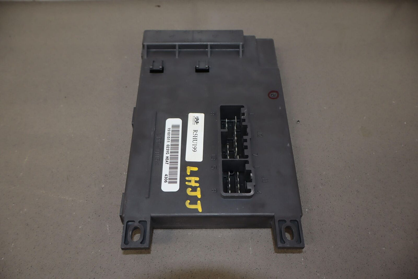 03-07 Hummer H2 Seat Memory Control Module (Under Seat) 15101511 OEM