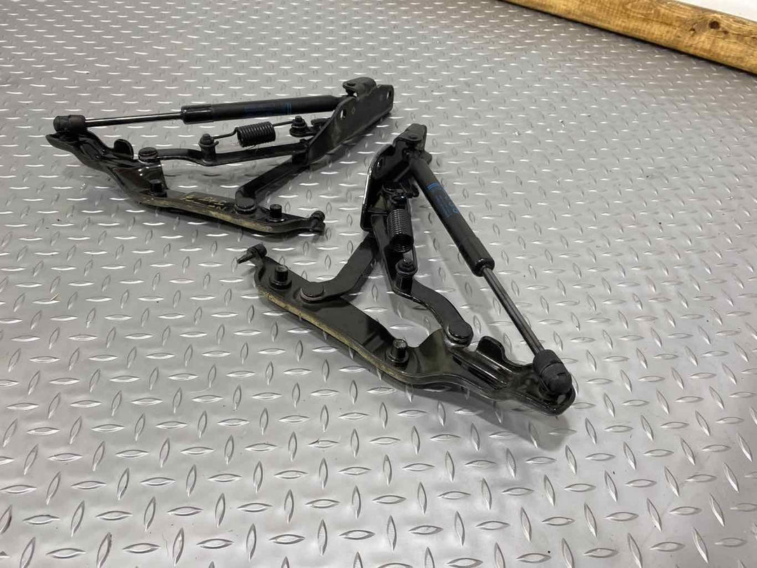 14-17 Chevy SS Sedan Rear Pair LH&RH Trunk Deck Lid Hinges (92270113 & 114)