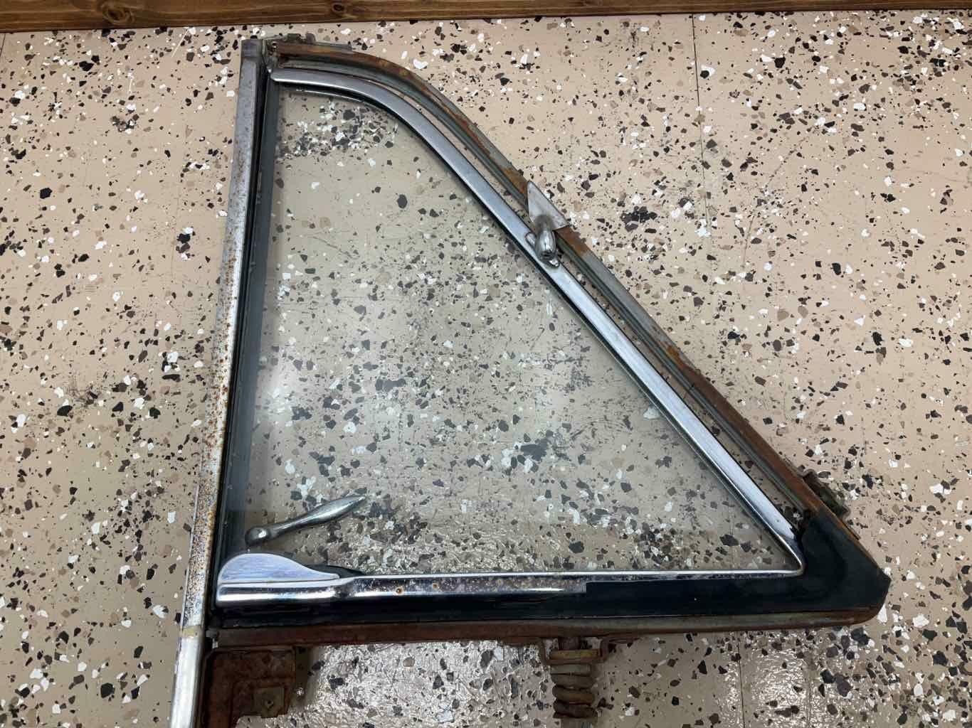 1954 Hudson Super Jet Passenger Right Front Vent Glass / Window