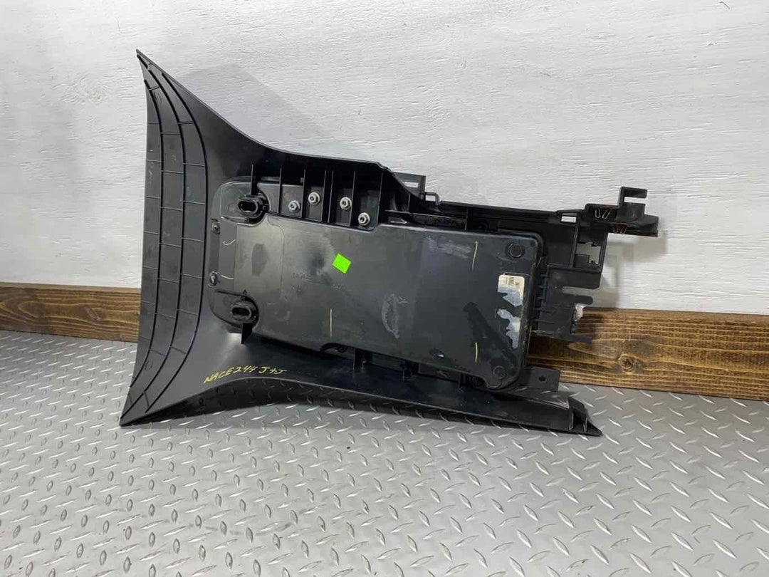 05-13 Chevy Corvette C6 Interior Center Console Base (Black 19i) Flood Car