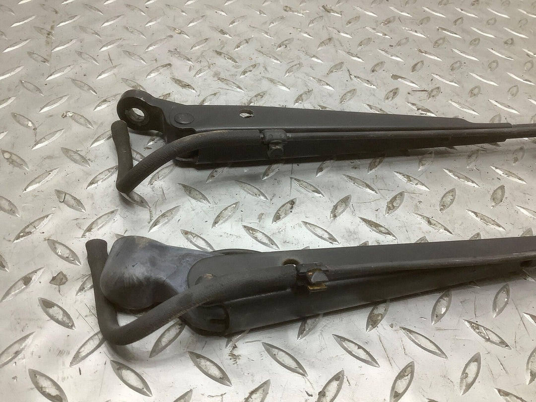 TVR Chimaera Pair of LH & RH Wiper Arms (Right Hand Drive) OEM