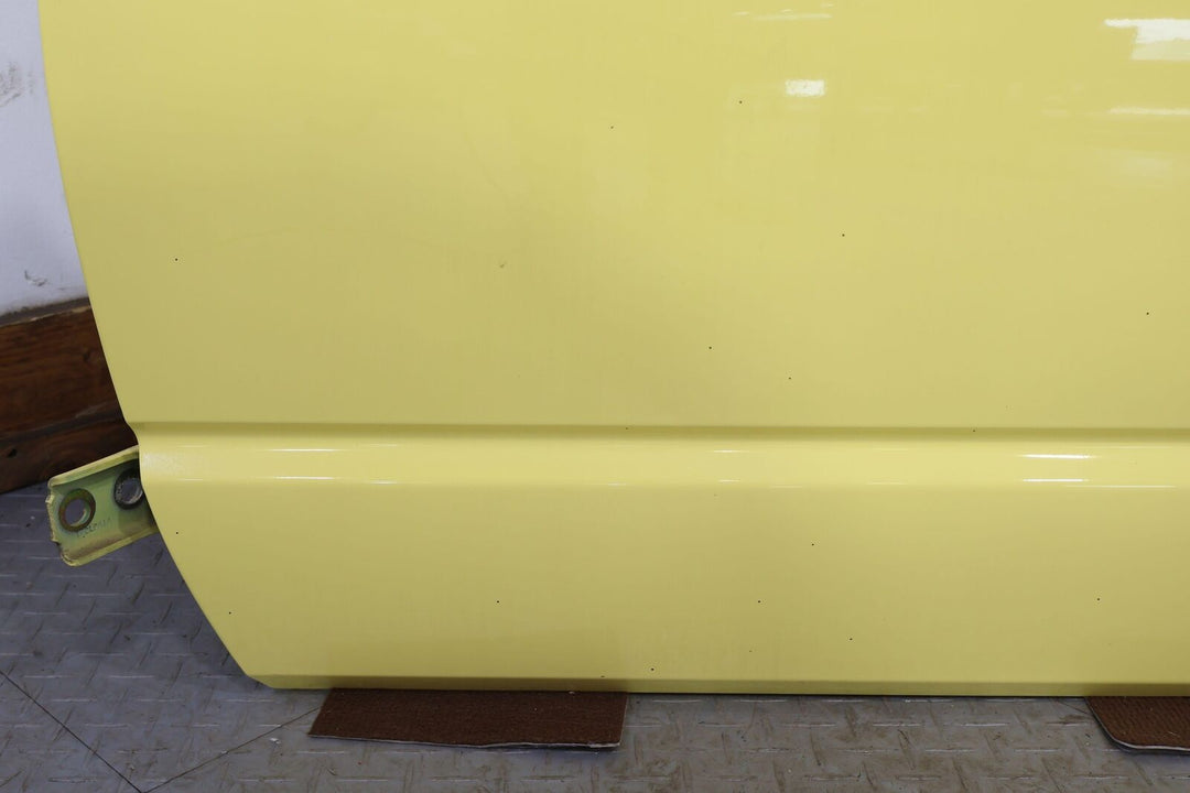 02-05 Ford Thunderbird Driver Left LH Door With Glass (Inspiration Yellow) Dent