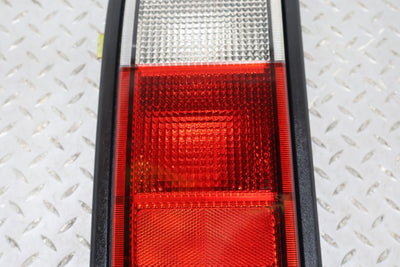 05-09 Hummer H2 SUV Late Model Right RH Tail Light Lamp (Red/Clear) Tested