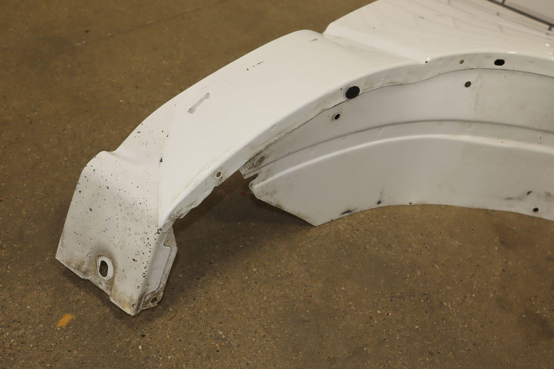 03-06 Chevy Silverado Passenger Right Fender Summit White 50U Flare Not Included