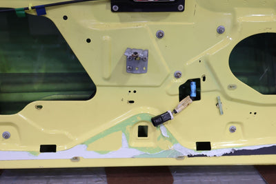 02-05 Ford Thunderbird Driver Left LH Door With Glass (Inspiration Yellow) Dent