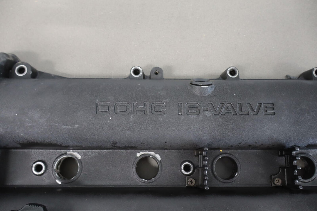 99-00 Mazda Miata NB 1.8L OEM Valve Cover