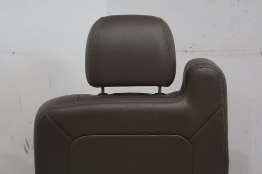 03-06 Chevy Tahoe Escalade Yukon Front Right Passenger Leather Seat (Gray 922)