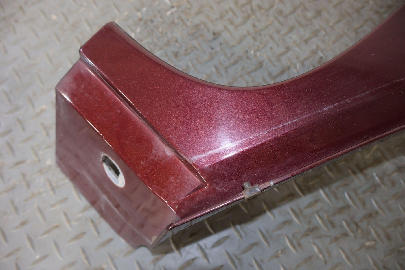 03-09 Hummer H2 OEM Front Right Passenger Fender (Twilight Maroon 49U) See Notes