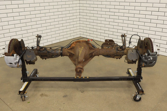 03-06 Cadillac Escalade 4x4 Solid Rear Axle 3.73 Ratio (Opt GT4) W/Brakes