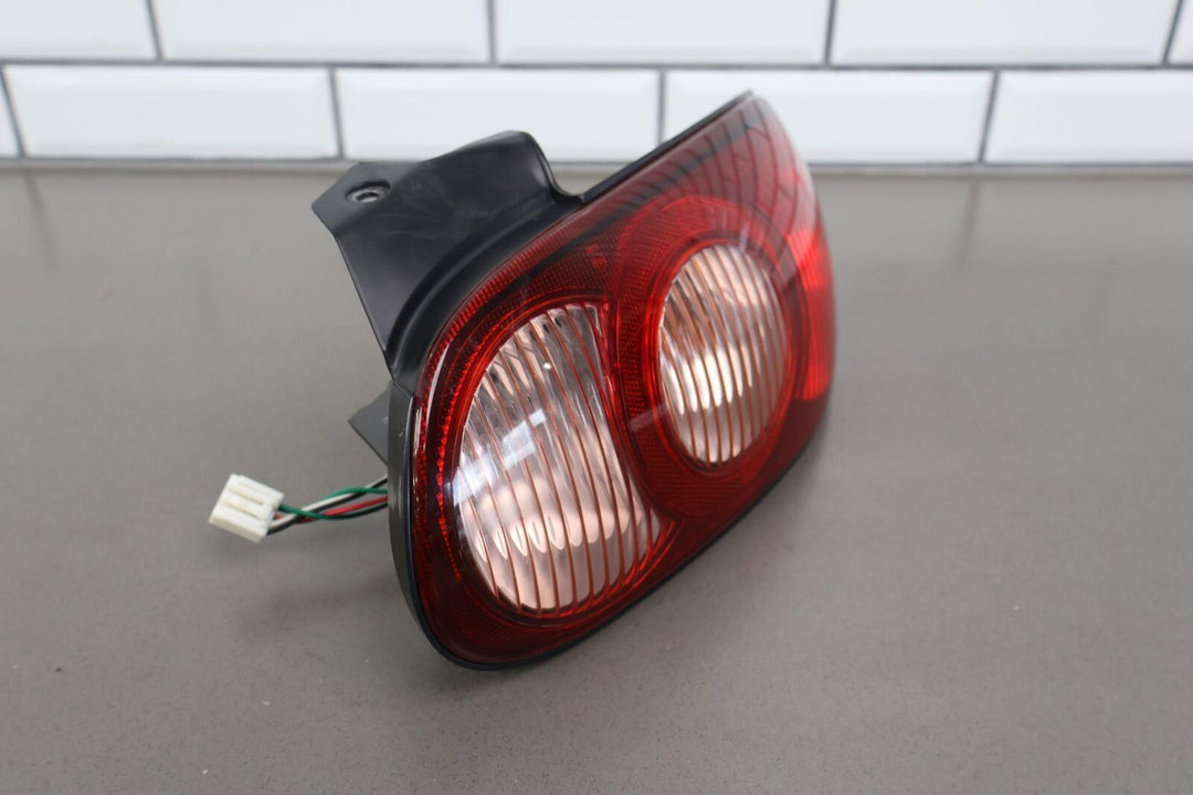 01-05 Mazda Miata NB Rear Right RH Tail Light Lamp (Damage See Photos) Tested