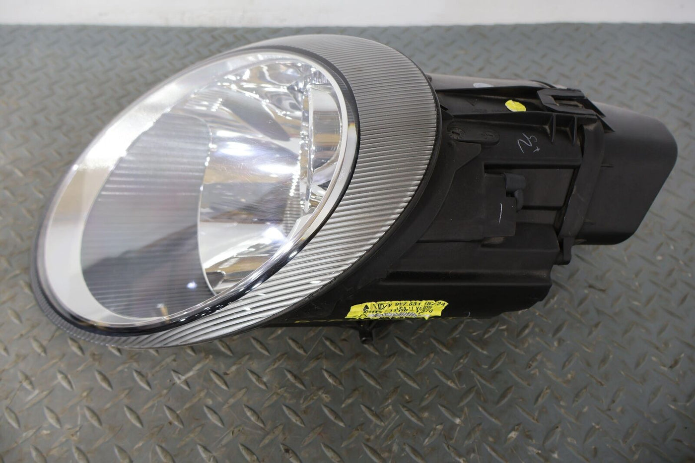 05-09 Porsche 911 997 Left LH Driver Xenon (HID) OEM Headlight Lamp