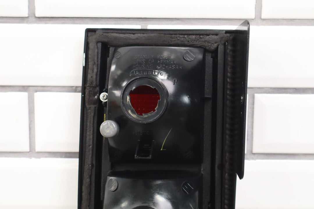 https://i.ebayimg.com/00/s/MTA2N1gxNjAw/z/qpUAAeSwYZ9pyr6n/$_57.JPG?set_id=8800005007