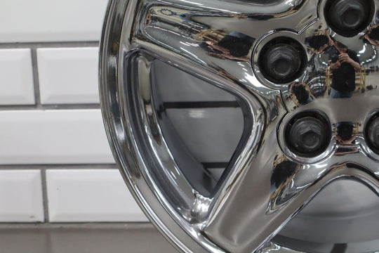 97-99 Chevy Camaro Single (1) 16x8 Chrome 5 Spoke Wheel *Mild Corrosion*